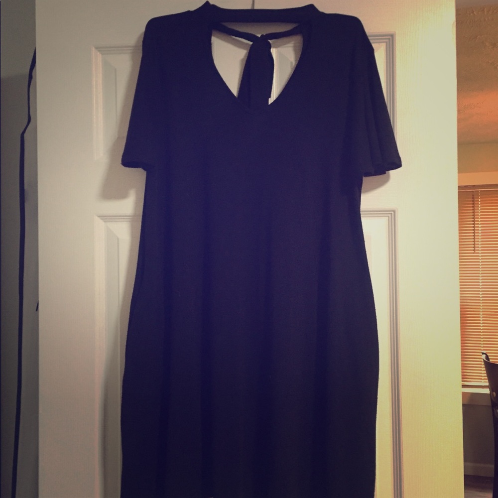 Short black dress